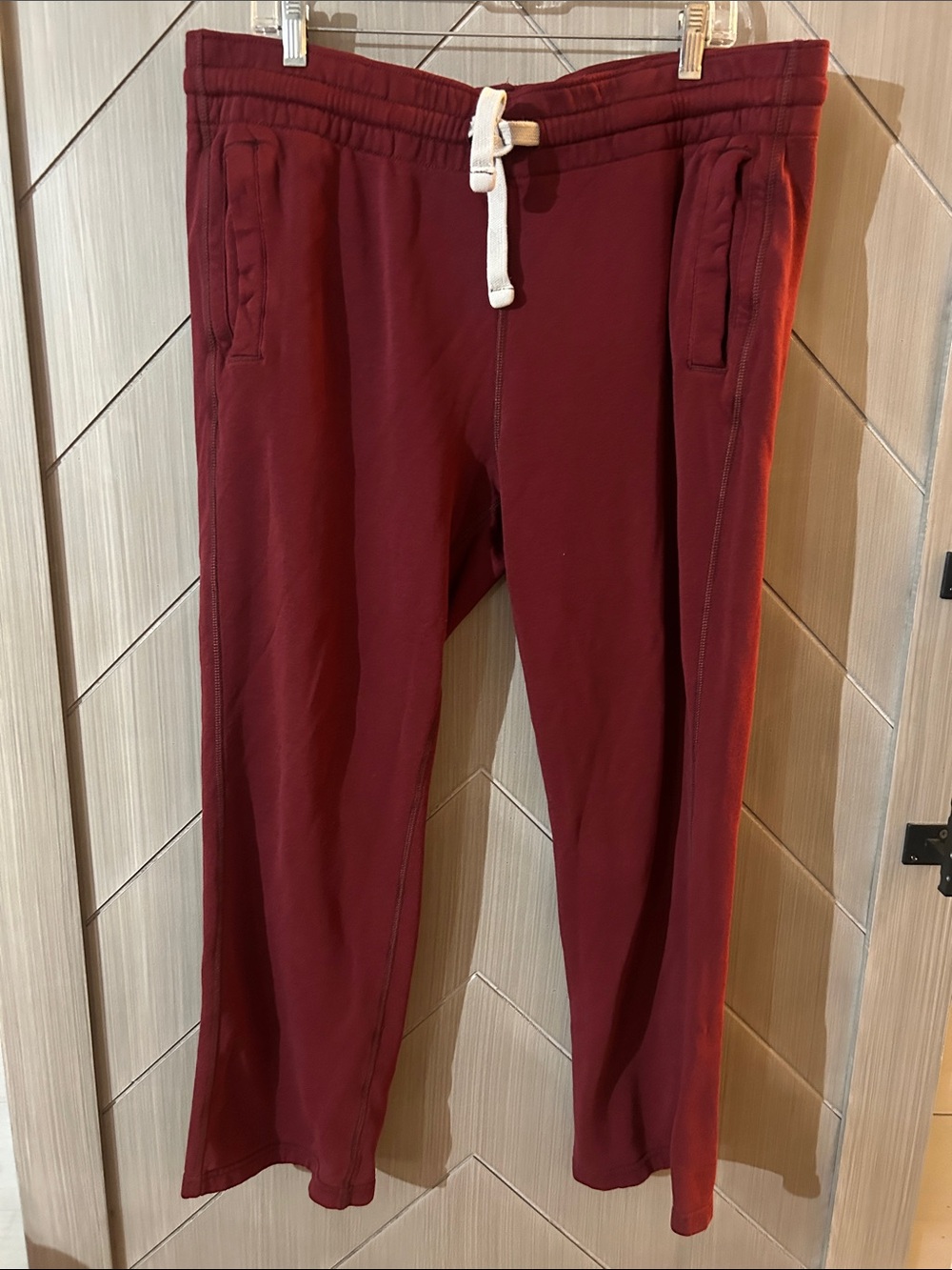 Old Navy Women's Burgundy Drawstring Joggers